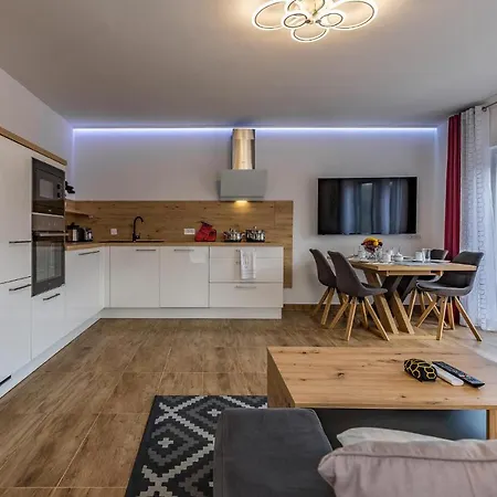 Cozy In With Kitchen Holiday home